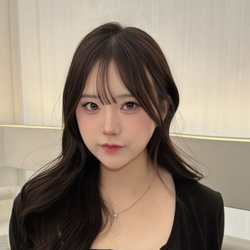 飯田梨奈さん
